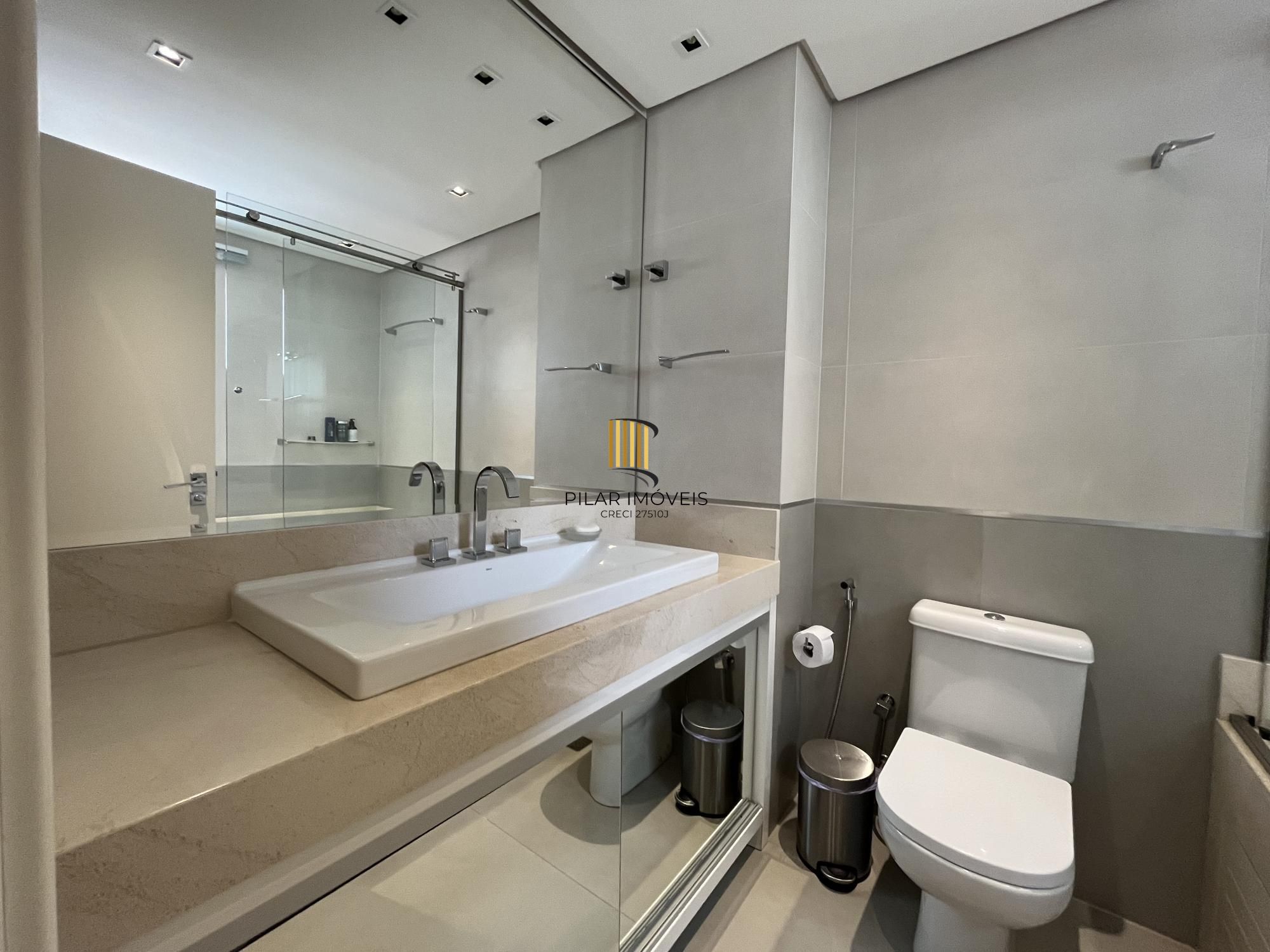 Apartamento de 3 quartos, 1 suite tradicional 2 americanas,  4 vagas de garagem