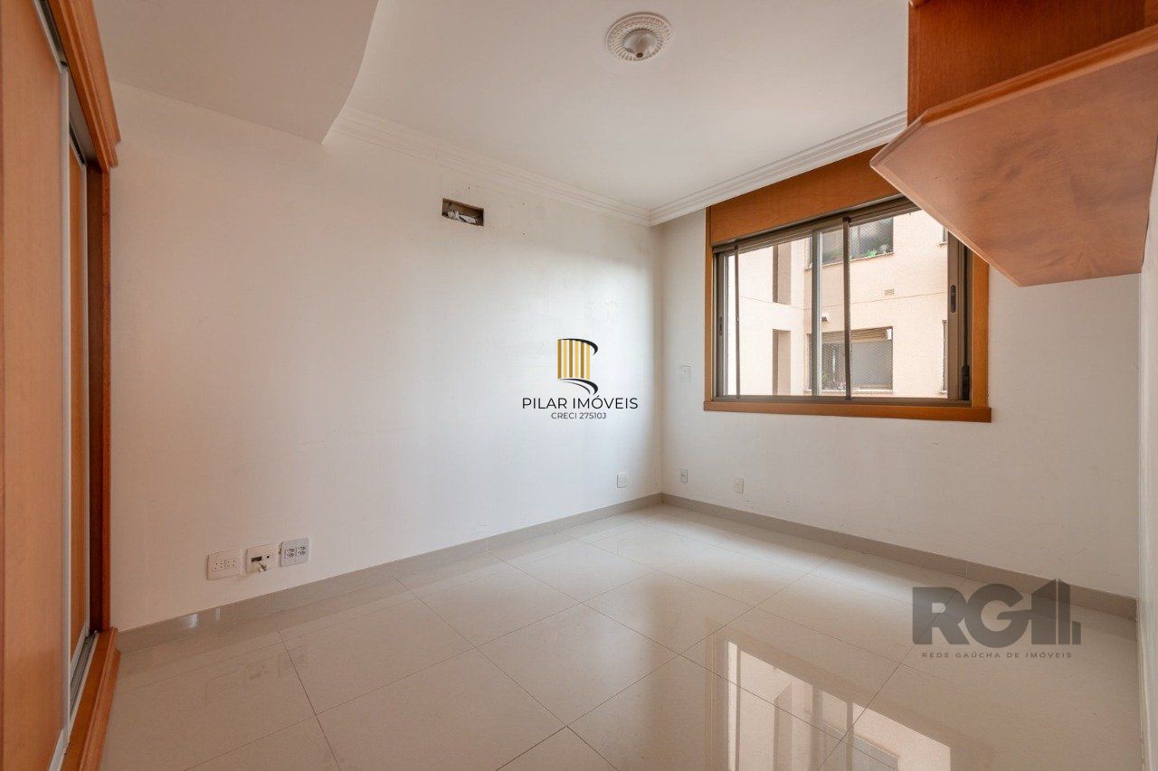 Excelente apartamento de 3 dormitórios sendo 1 suíte e 2 vagas no Higienópolis.