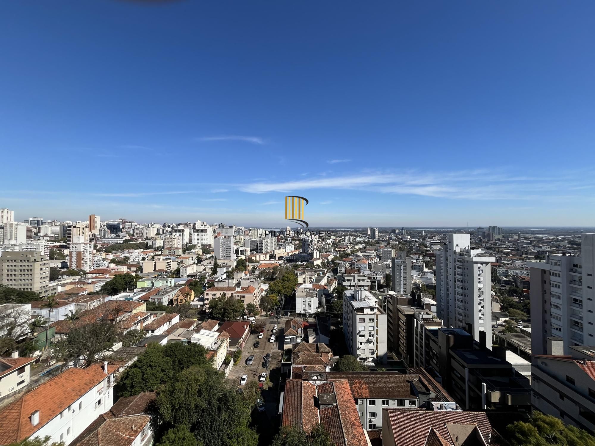 Apartamento de 3 quartos, suíte e 2 vagas de garagem no bairro Higienópolis POA