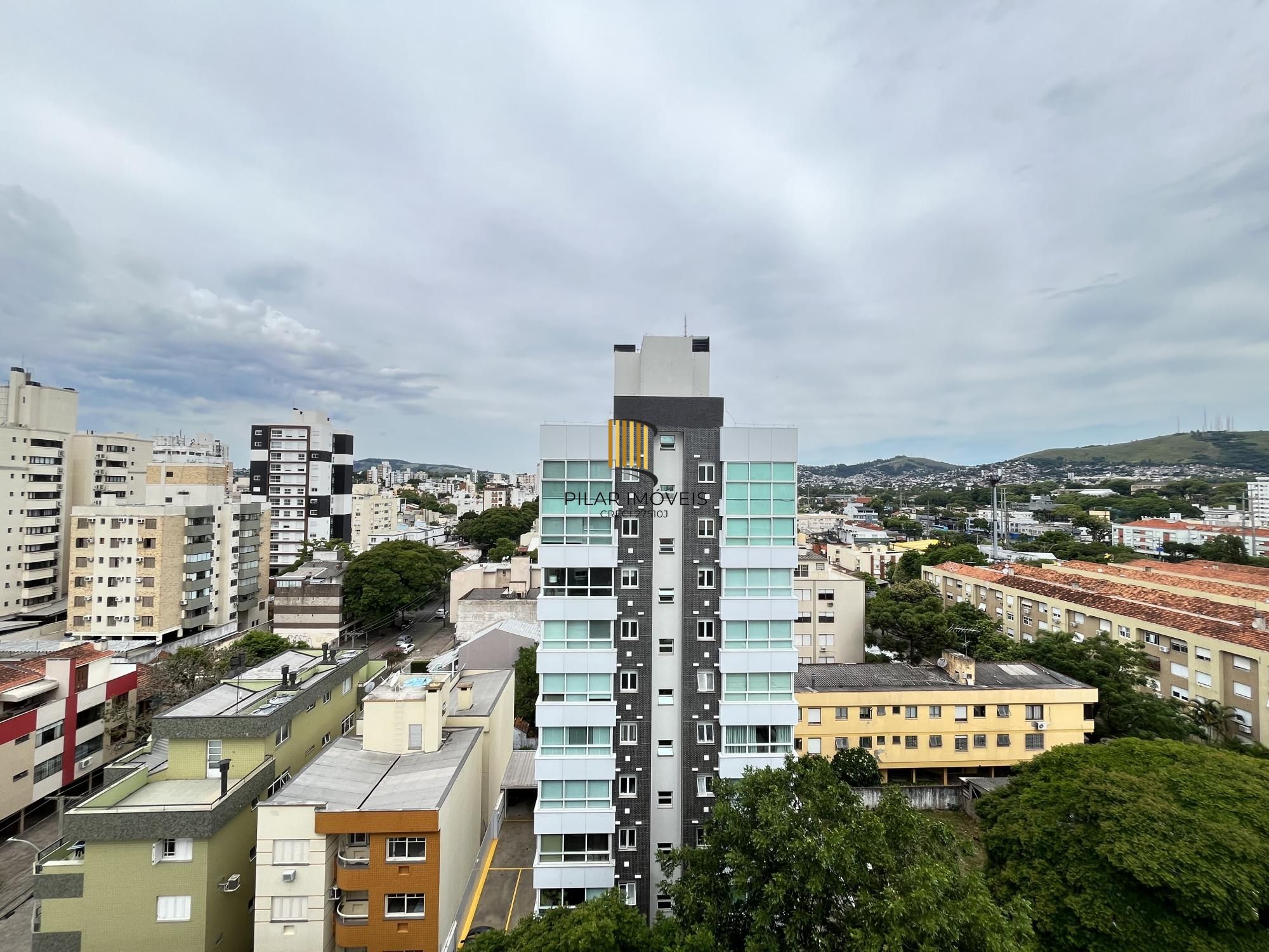 Apartamento de 3 quartos, suíte e 1 vaga de garagem no bairro Jardim Botânico