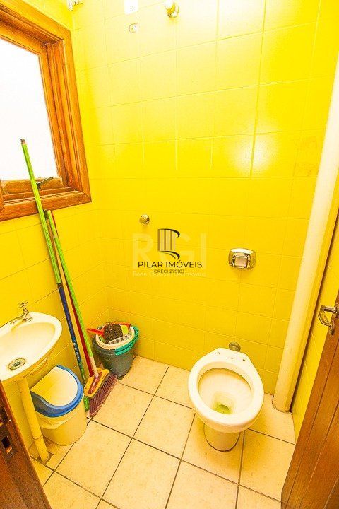 Cobertura para Venda - 116.36m², 2 dormitórios, sendo 1 suites, 1 vaga - Petrópolis