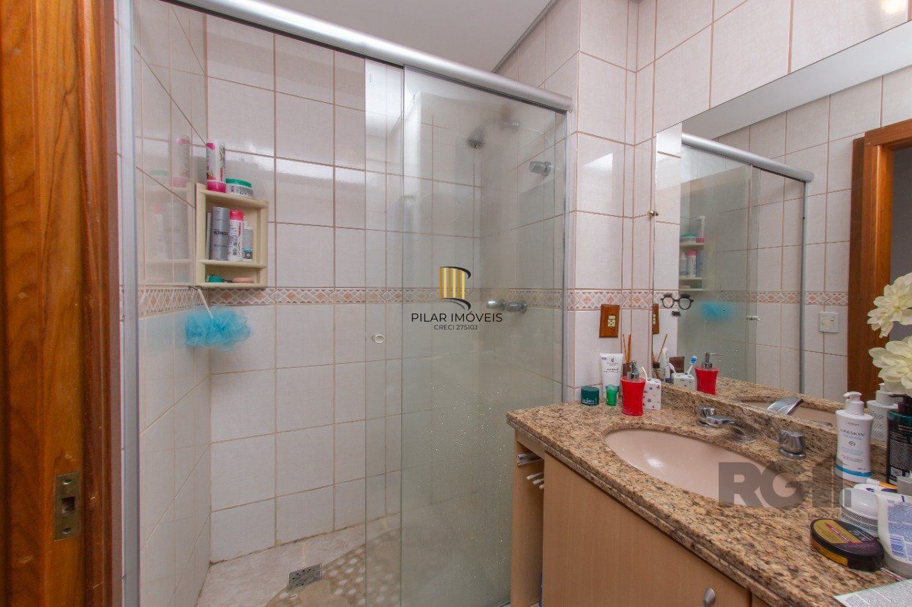 Apartamento para Venda - 73.28m², 3 dormitórios, suíte e 1 vaga - Menino Deus