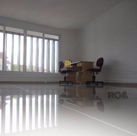 Casa 3 dormitórios no bairro Jardim Sabará