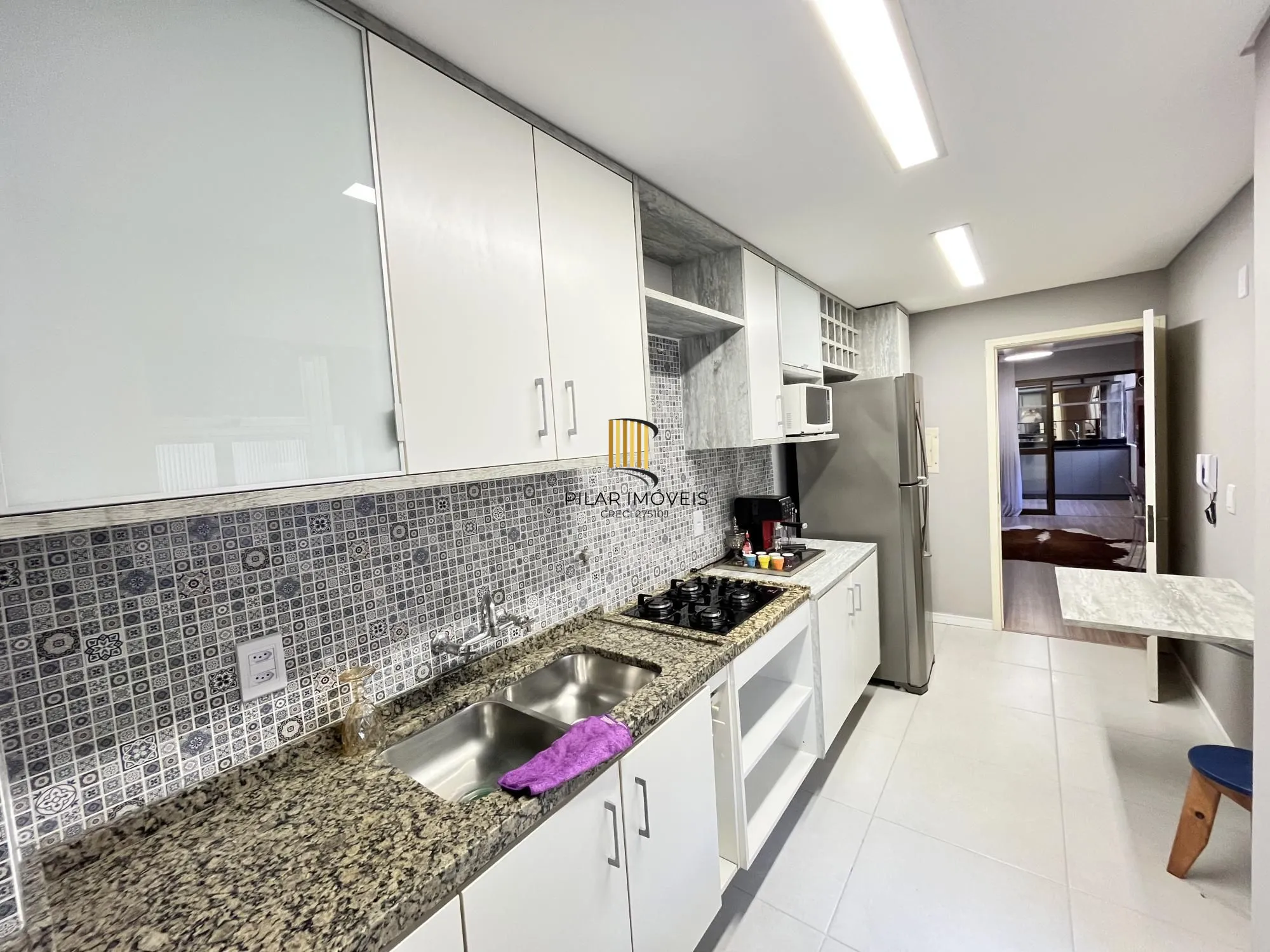 Apartamento de 2 quartos, churrasqueira e vaga no bairro Bom Fim em Porto Alegre