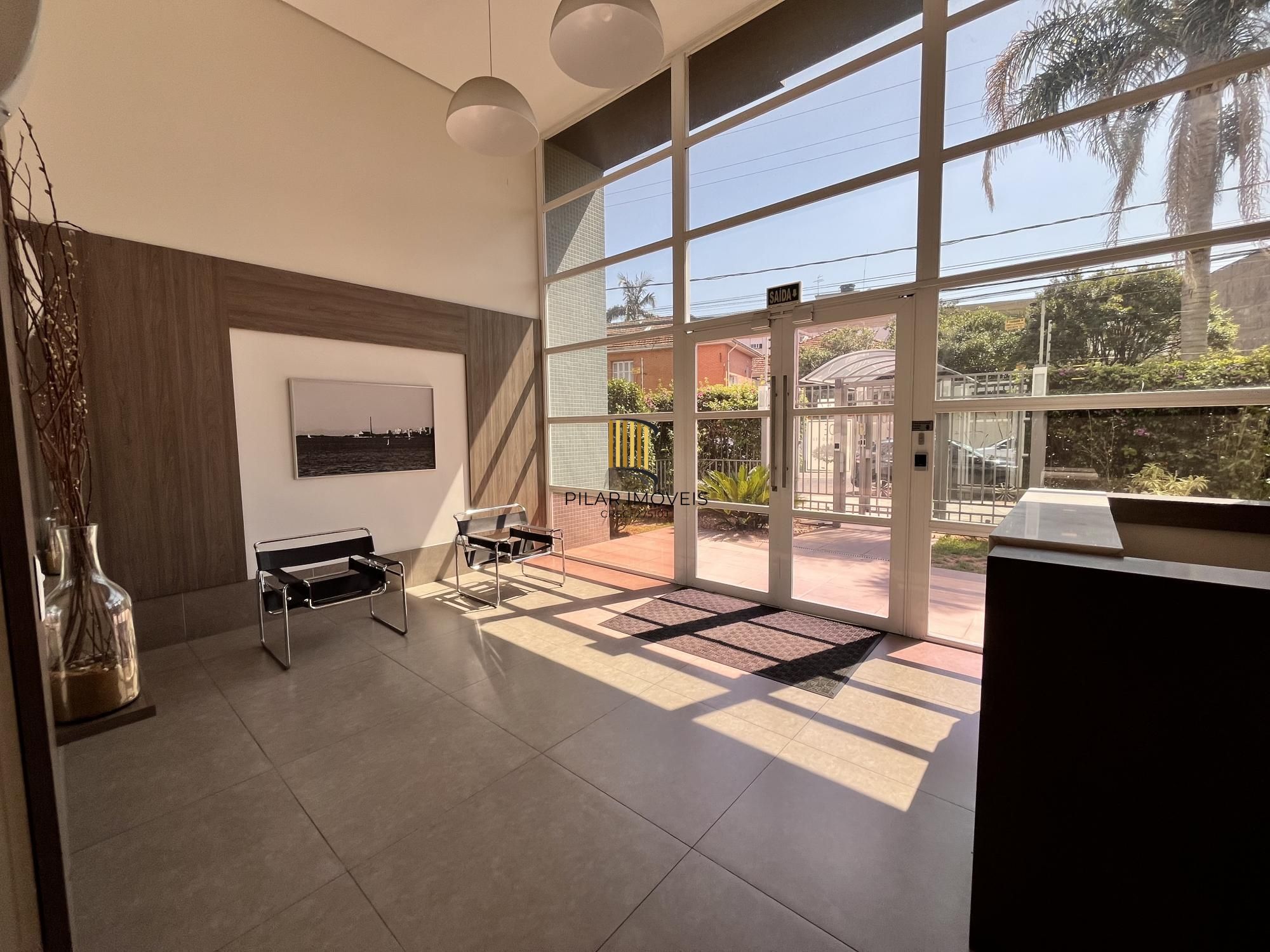 Apartamento de 3 quartos, 2 suítes e 2 vagas de garagem no Menino Deus em POA/RS