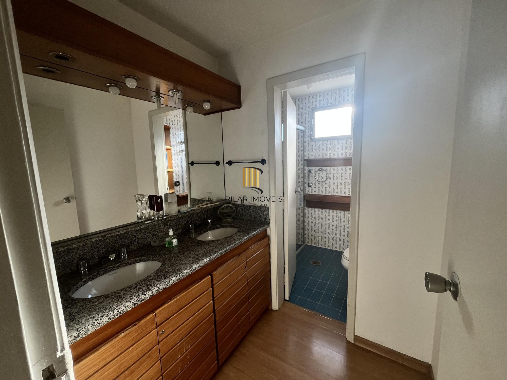 Apartamento de 3 quartos, suíte, dependência de empregada e 2 vagas Bela Vista