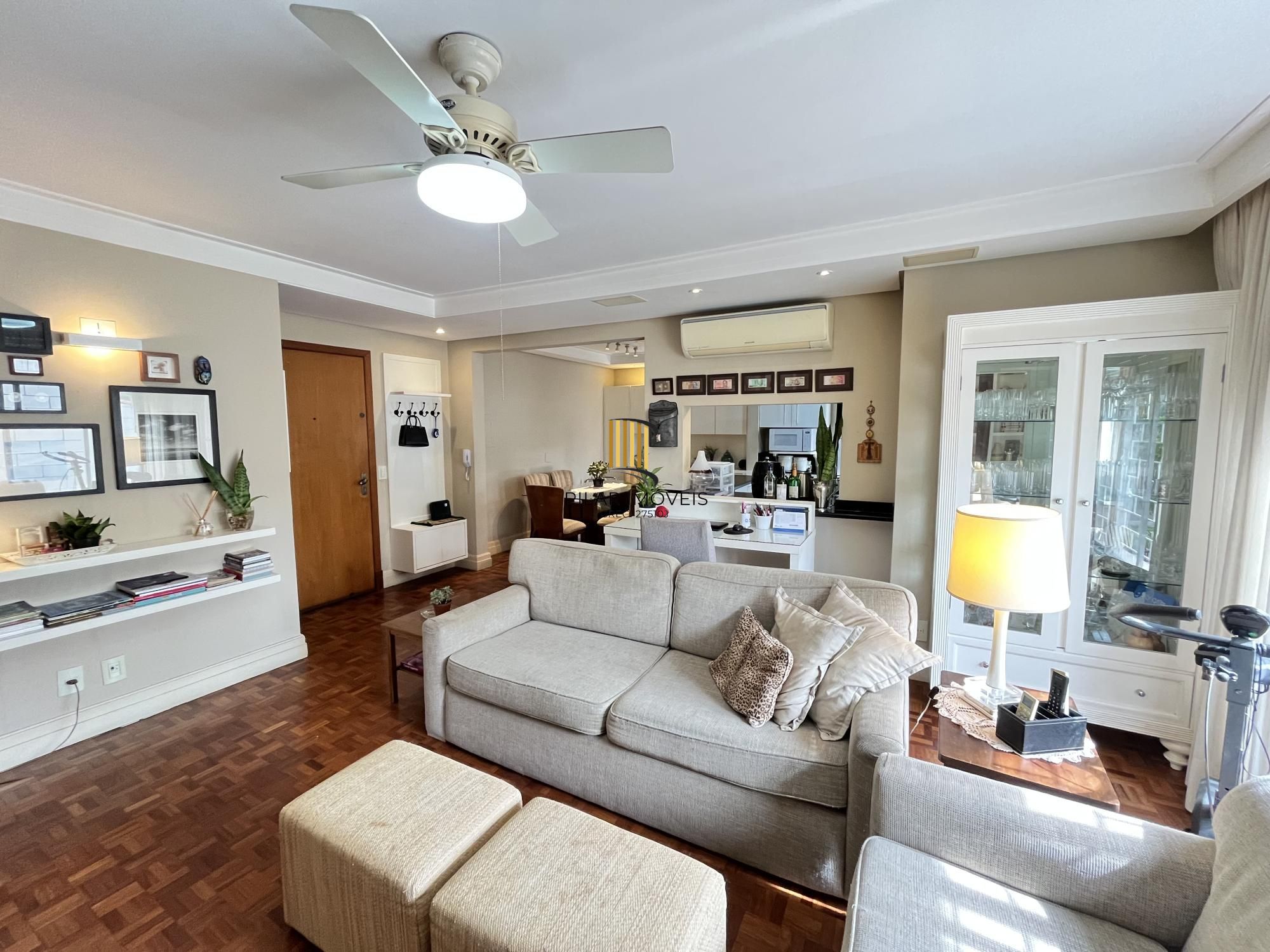 Apartamento de 2 quartos, suíte e 2 vagas de garagem no bairro Jardim Botânico.