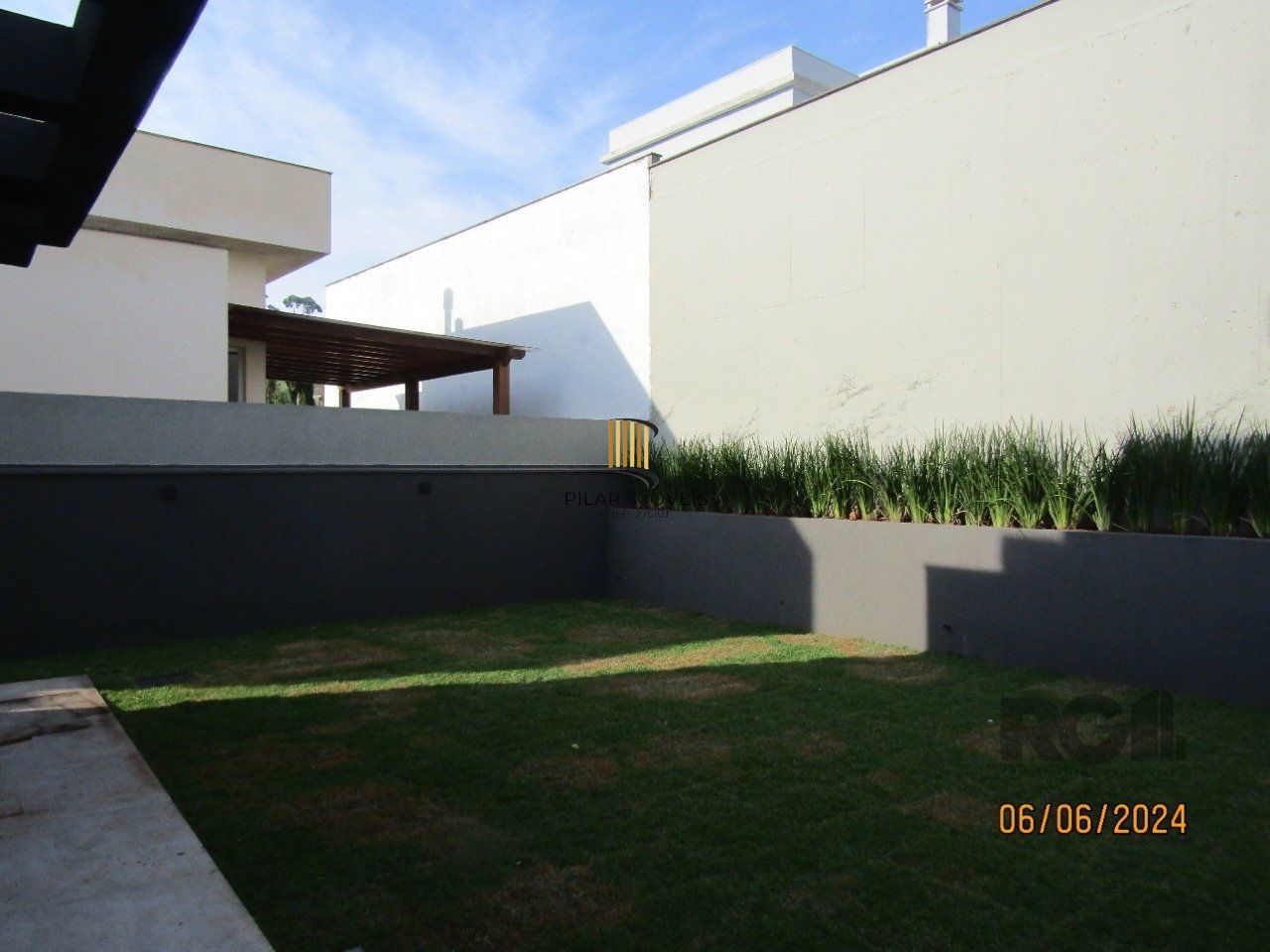 Casa de Condomínio 3 dormitórios no bairro São Lucas