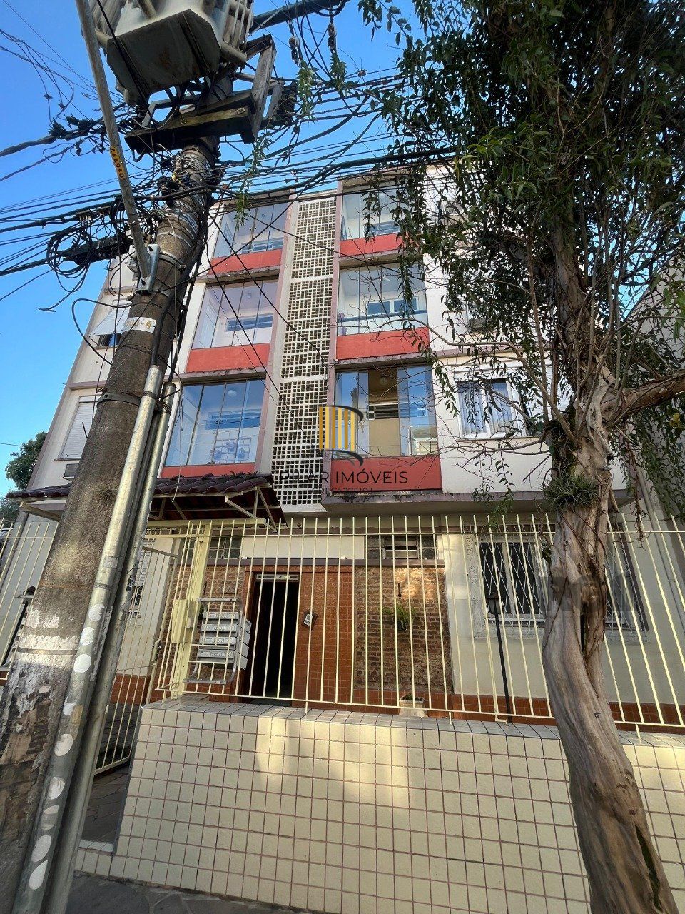Apartamento de 2 dormitórios no bairro Cidade Baixa em Porto Alegre.