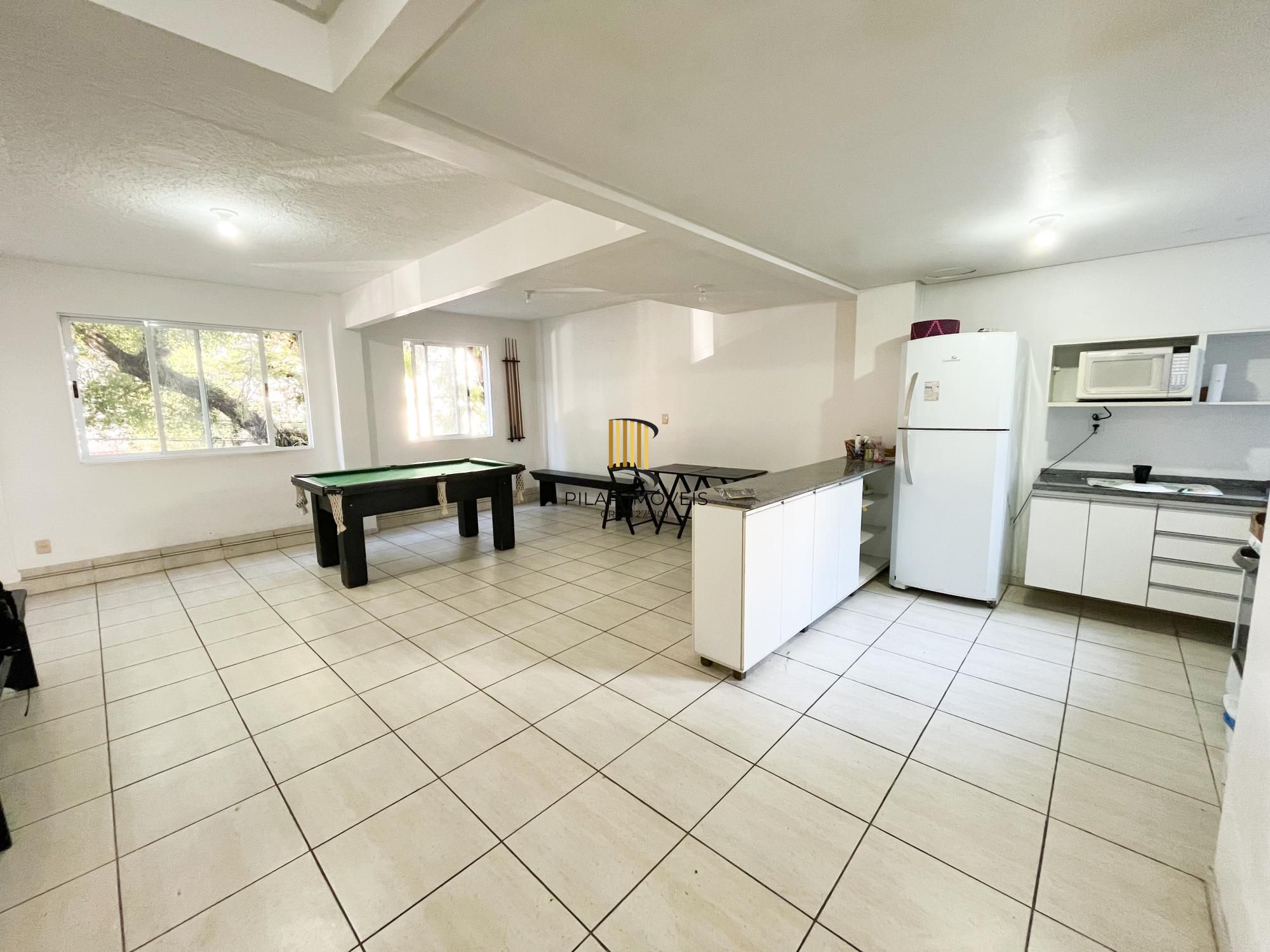 Apartamento de 1 quarto, churrasqueira e 1 vaga de garagem no bairro Petrópolis