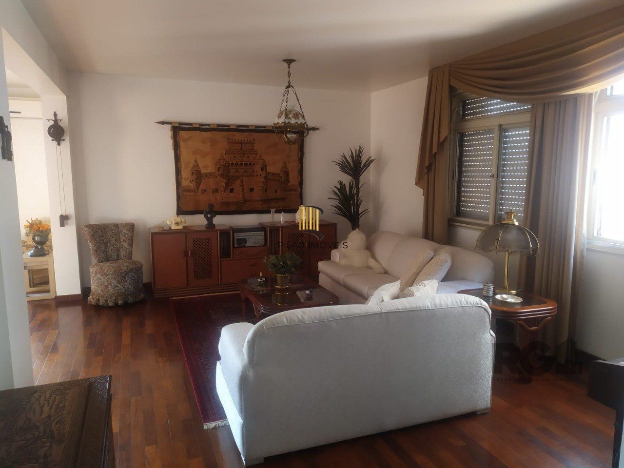 Apartamento 4 dormitórios no bairro Rio Branco