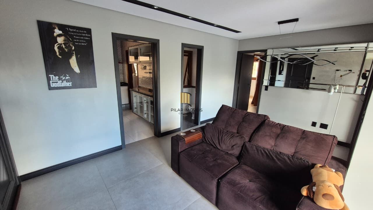 apartamento de 2 quartos, suíte e 1 vaga de garagem no bairro Menino Deus