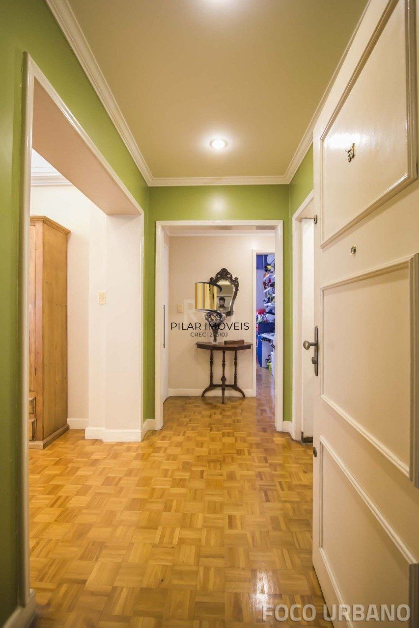 Apartamento para Venda - 155m², 4 dormitórios, sendo 1 suites, 1 vaga - Bom Fim