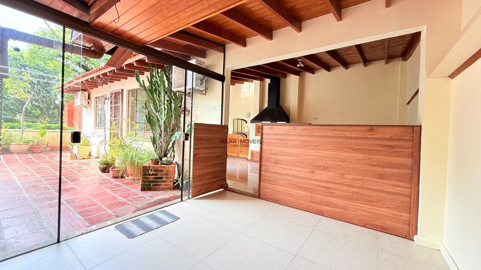 Apartamento de 2 quartos e 2 vagas de garagem no bairro Santana