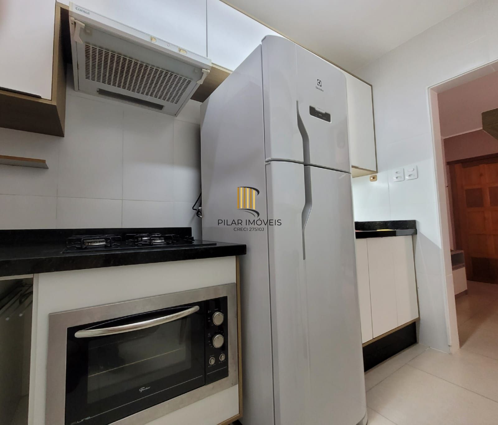 Ótimo apto 1 dormitório super claro semimobiliado