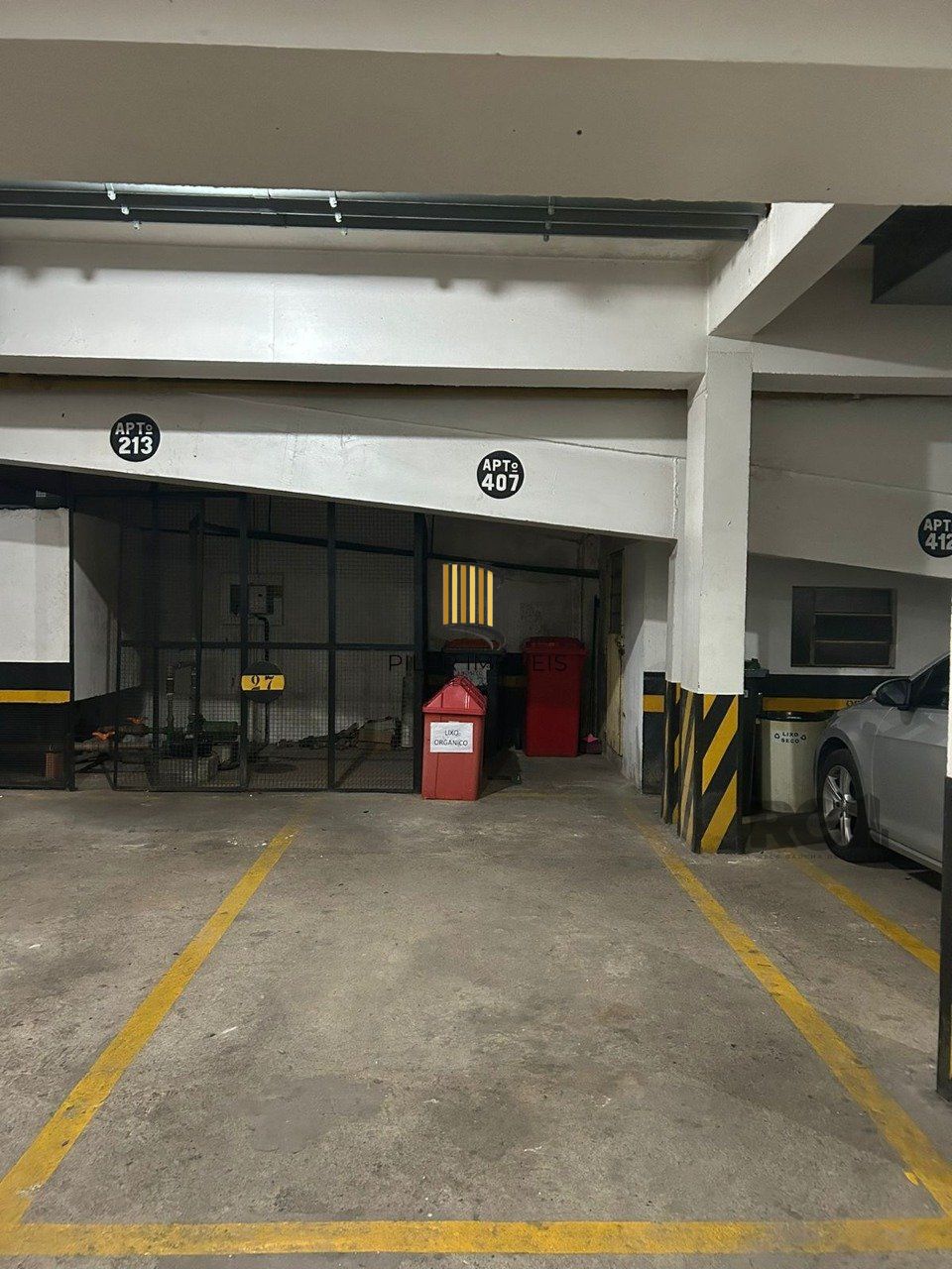 Duplex de uma suíte à venda localizado na Avenida Independência, no bairro Independência em Porto Alegre.