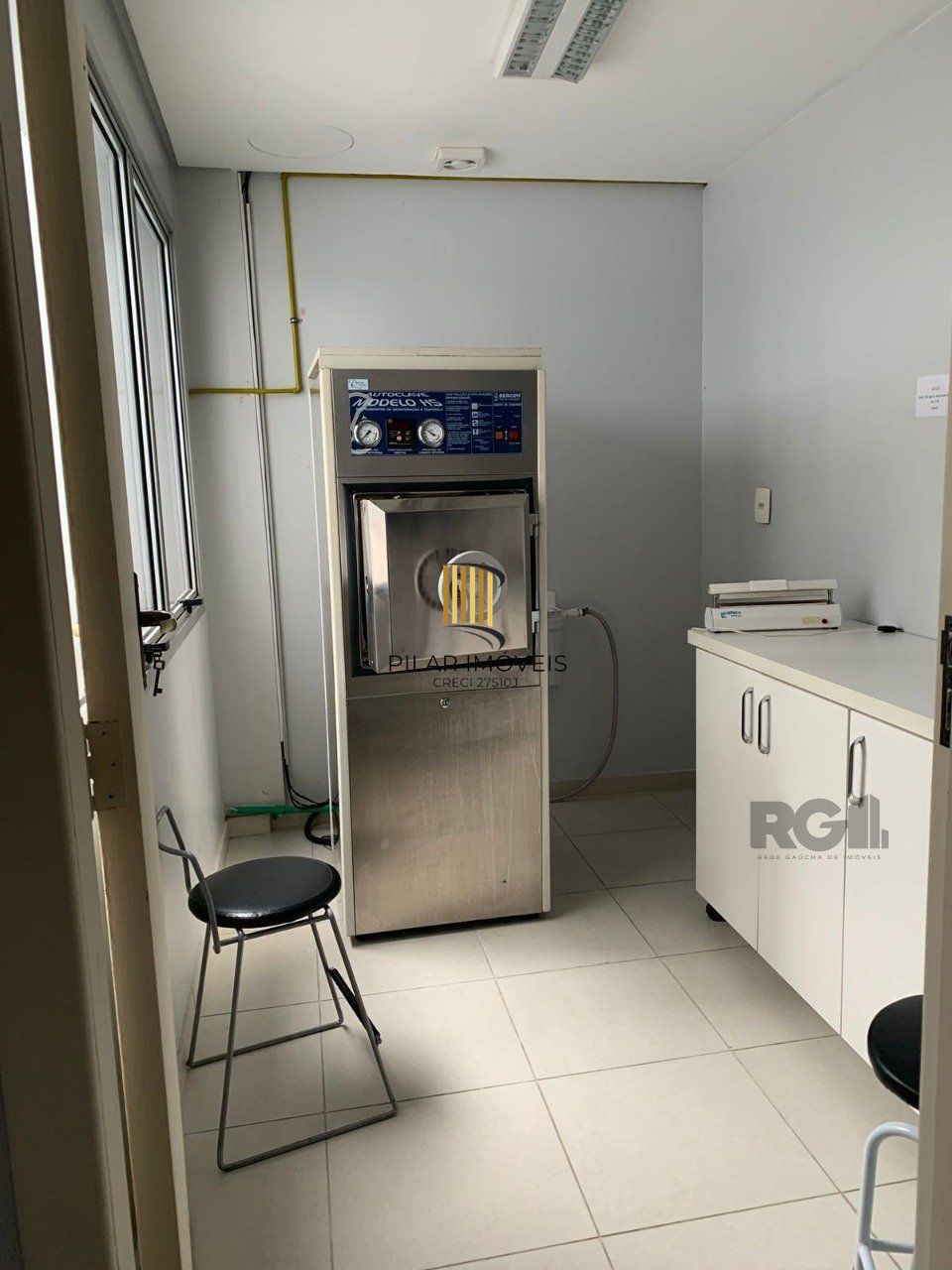Prédio Comercial no bairro Bom Fim