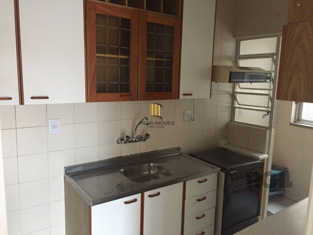   Excelente apartamento de dois dormitórios no bairro Bom Jesus em Porto Alegre. 
