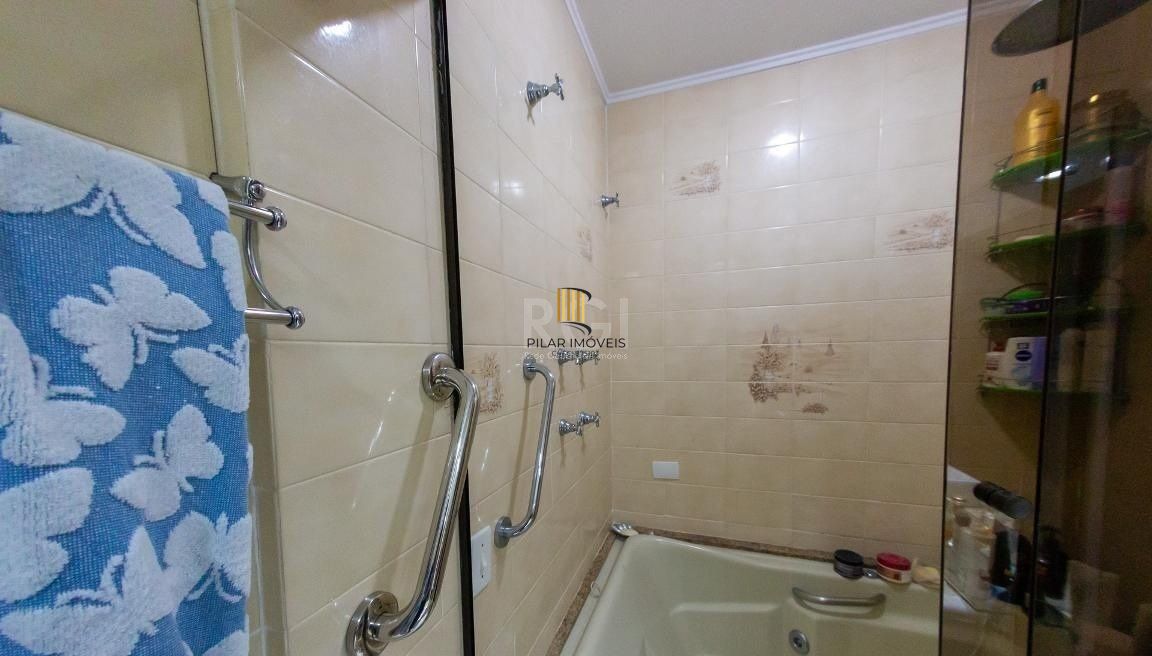 Garden para Venda - 243m², 2 dormitórios, sendo 1 suites, 3 vagas - Menino Deus