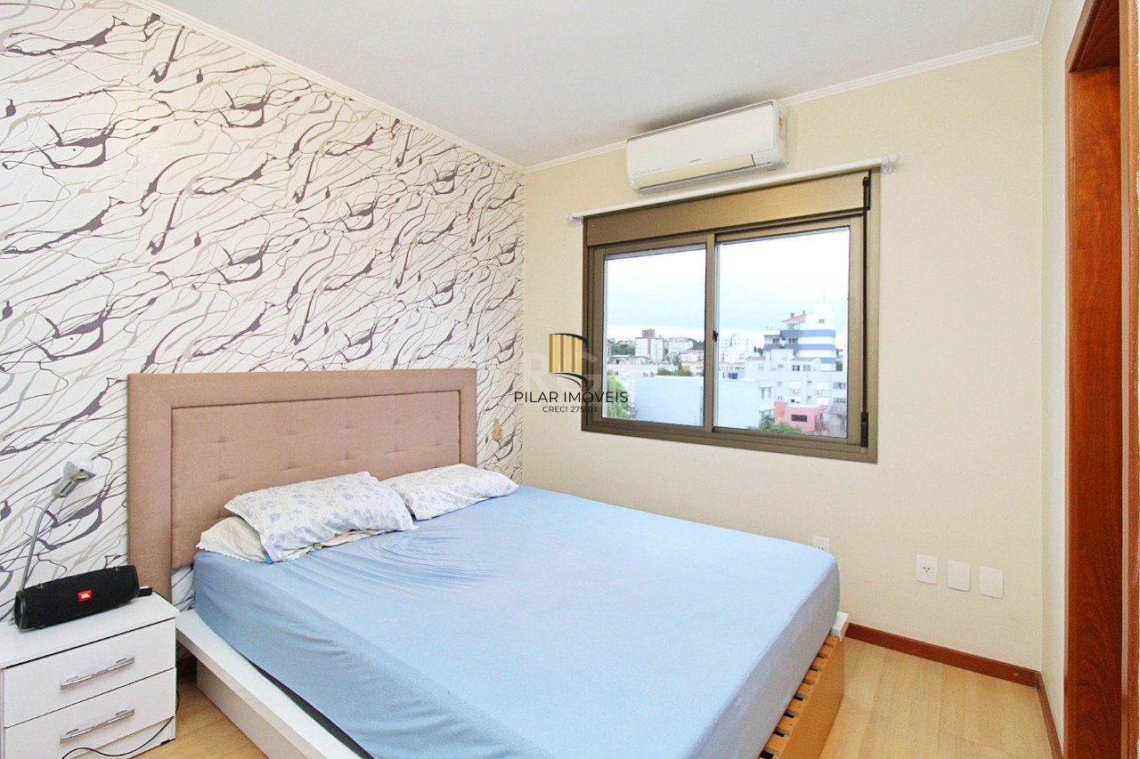 Apartamento de três dormitórios, suíte e uma vaga de garagem no bairro Santana
