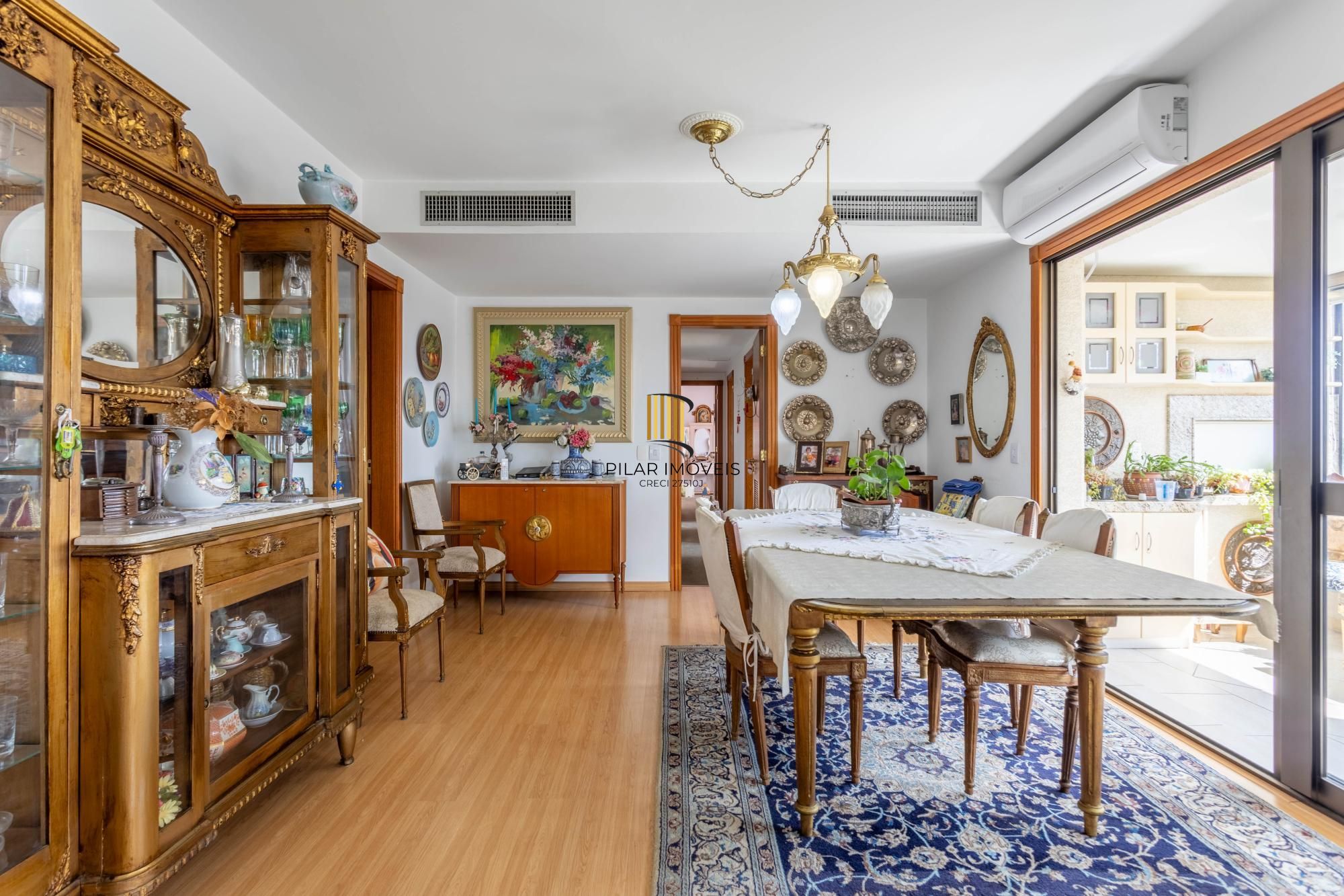 Apartamento 3 quartos 2 vagas de garagem bairro Petrópolis em Porto Alegre