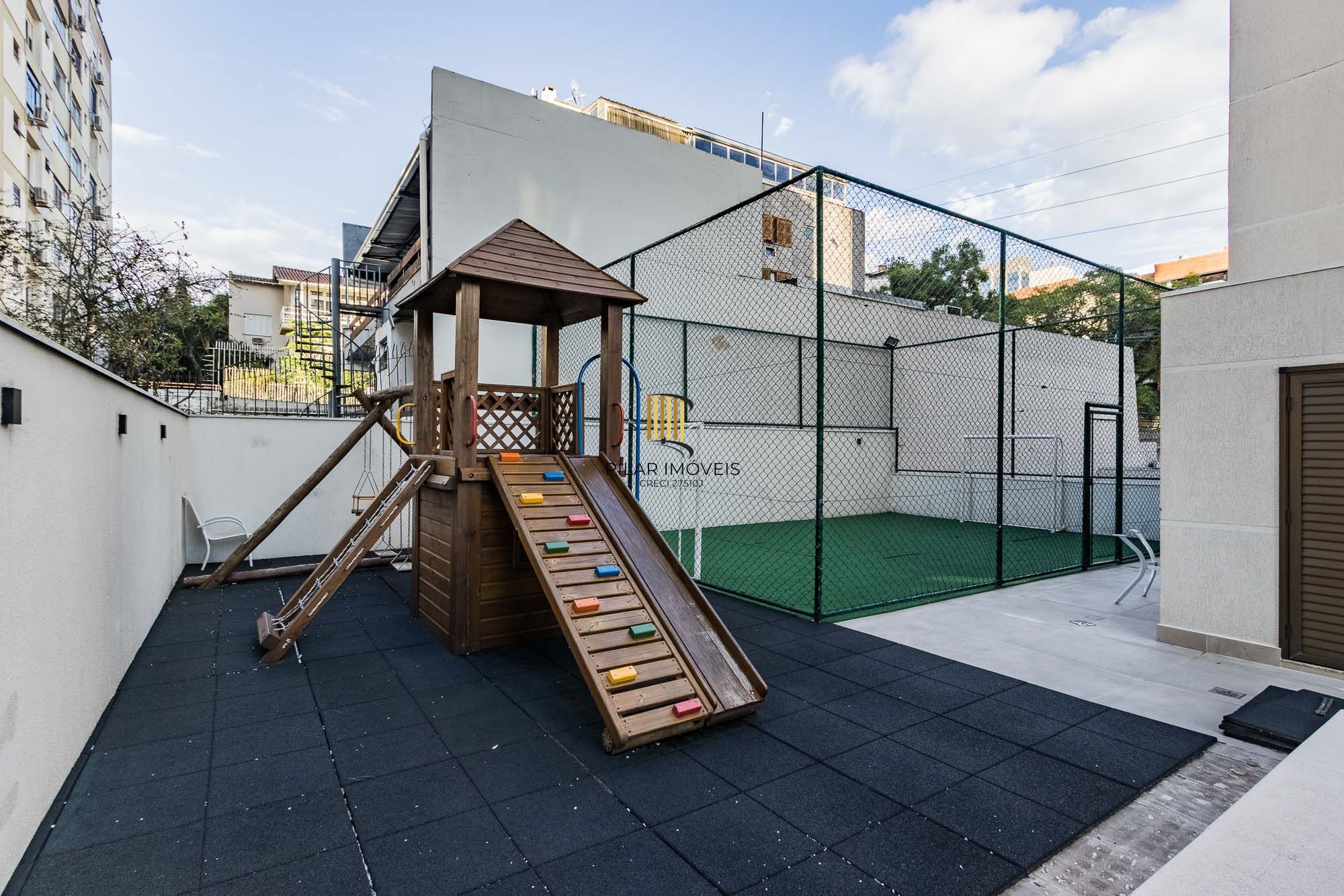 Apartamento de 3 quartos, suíte e 2 vagas de garagem bairro Higienópolis em POA