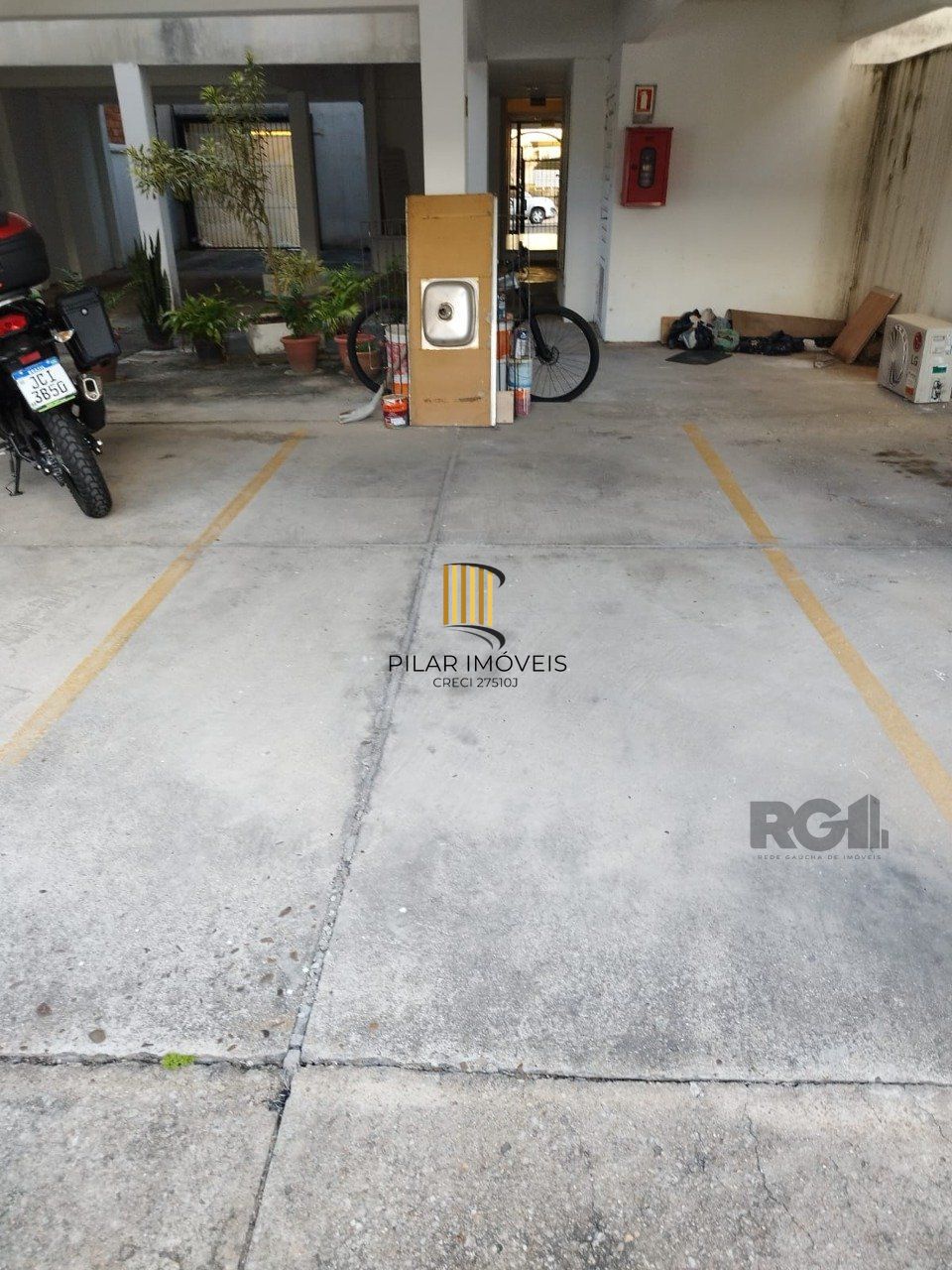 Apartamento de 1 quarto e 1 vaga de garagem no bairro Partenon em Porto Alegre