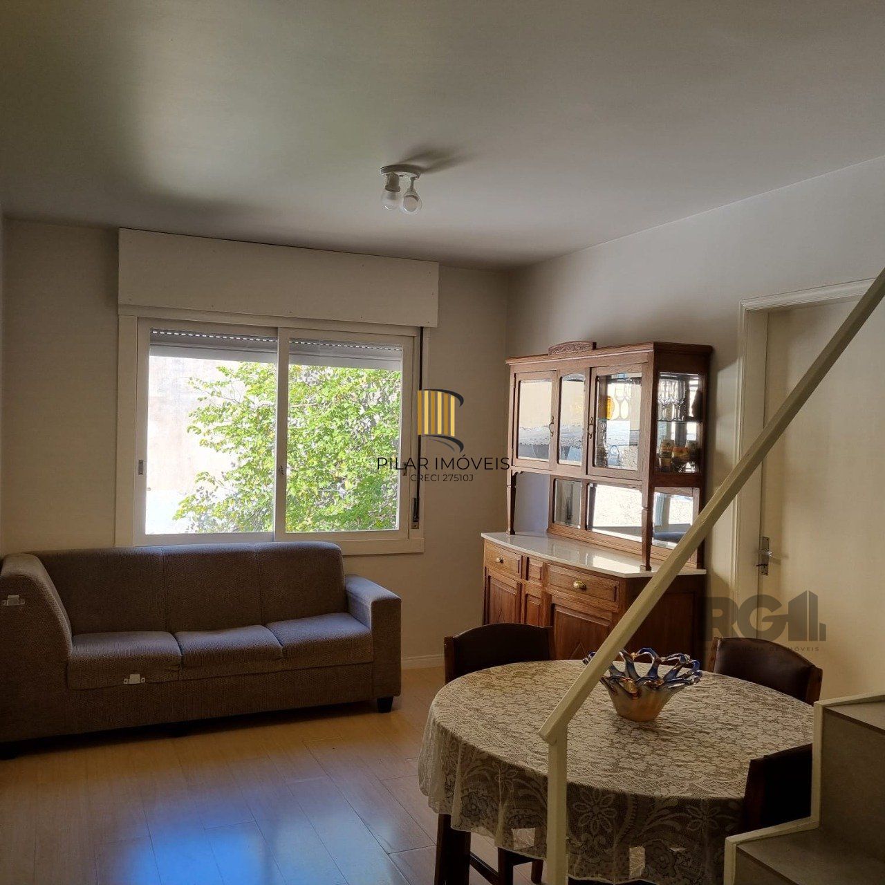 Apartamento de um quarto no bairro Santana em Porto Alegre.