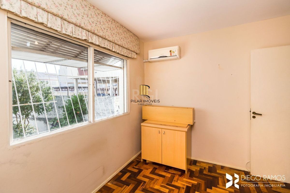 Apartamento para Venda - 82m², 3 dormitórios, sendo 1 suite, 1 vaga - Menino Deus