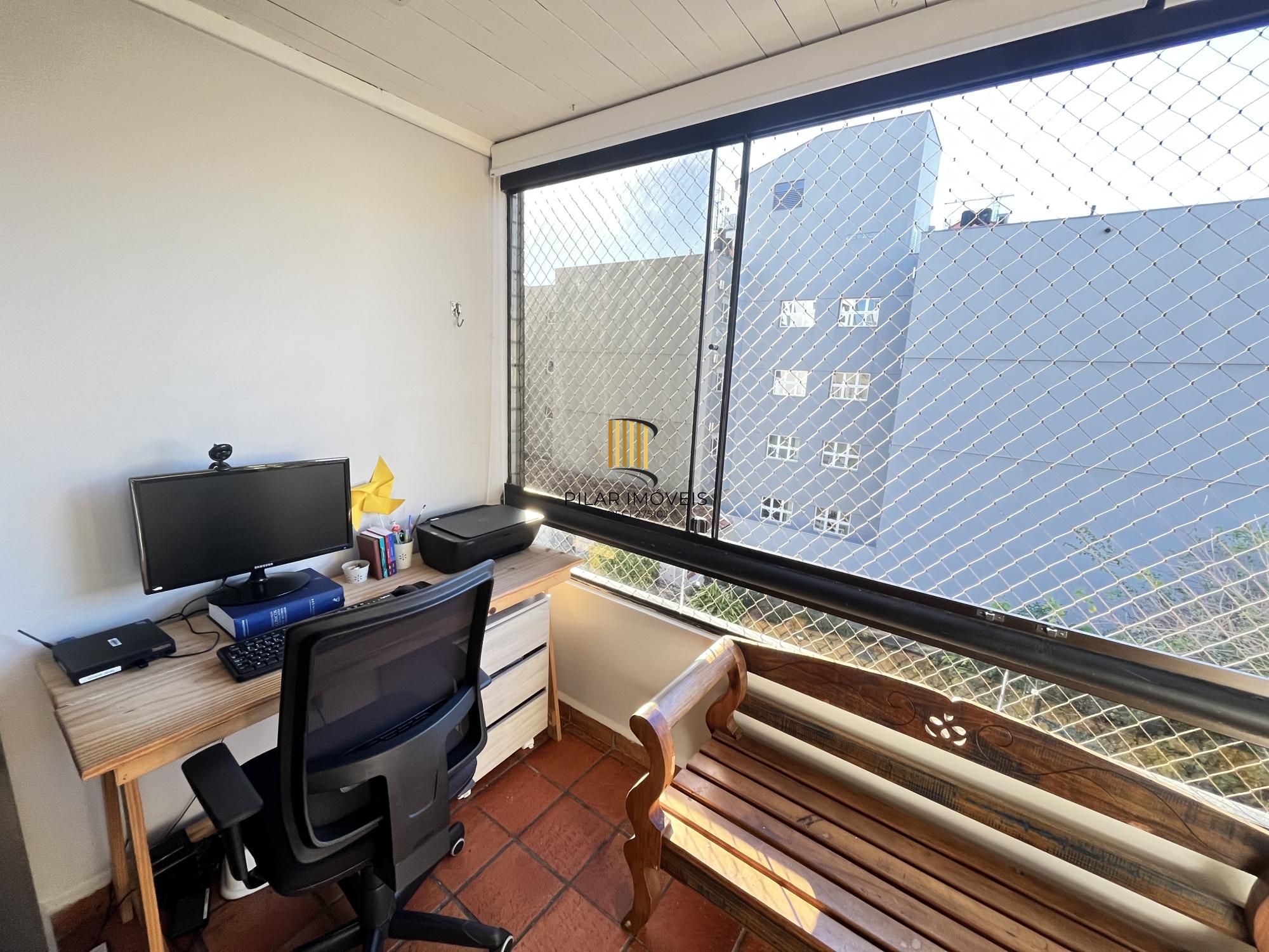 Apartamento de 3 quartos, dependência de empregada e 1 vaga de garagem M. Deus