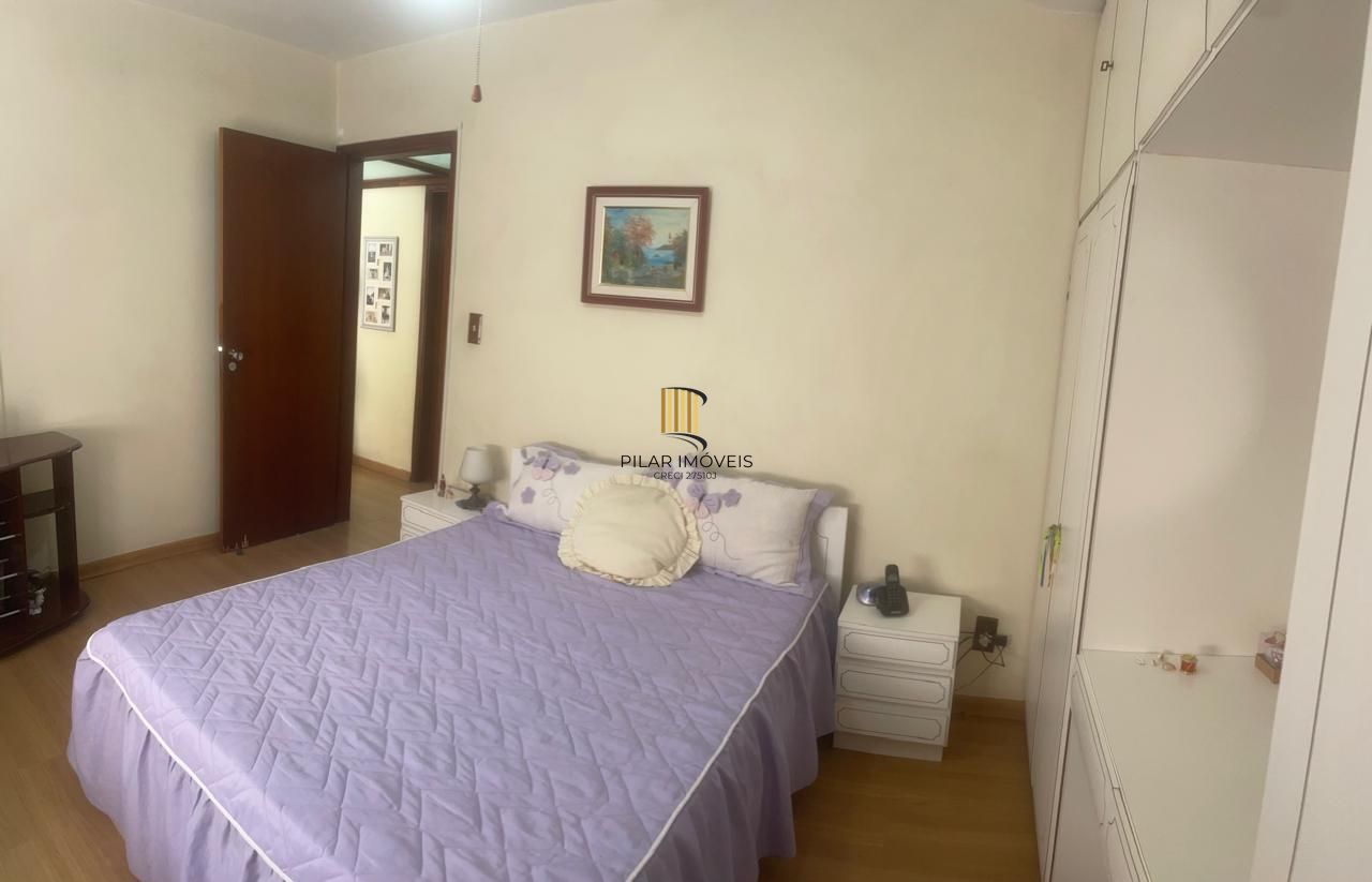 Apartamento de 3 quartos e 1 vaga garagem no bairro Rio Branco em Porto Alegre