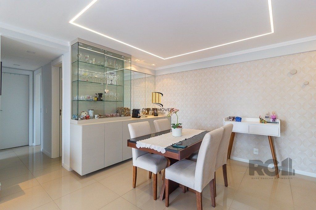 Apartamento com 3 dormitórios à venda, 82 m² por R$ 670.000,00 - São Geraldo - Porto Alegre/RS