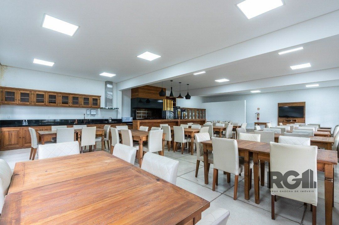 Casa de Condomínio 3 dormitórios no bairro São Lucas