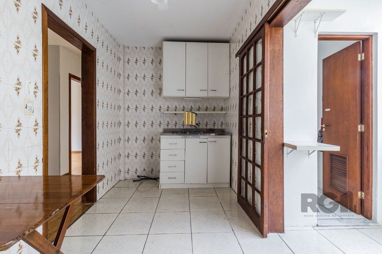 Vende Apartamento de 3 dormitórios no Bairro Jardim Botânico - Porto Alegre!
