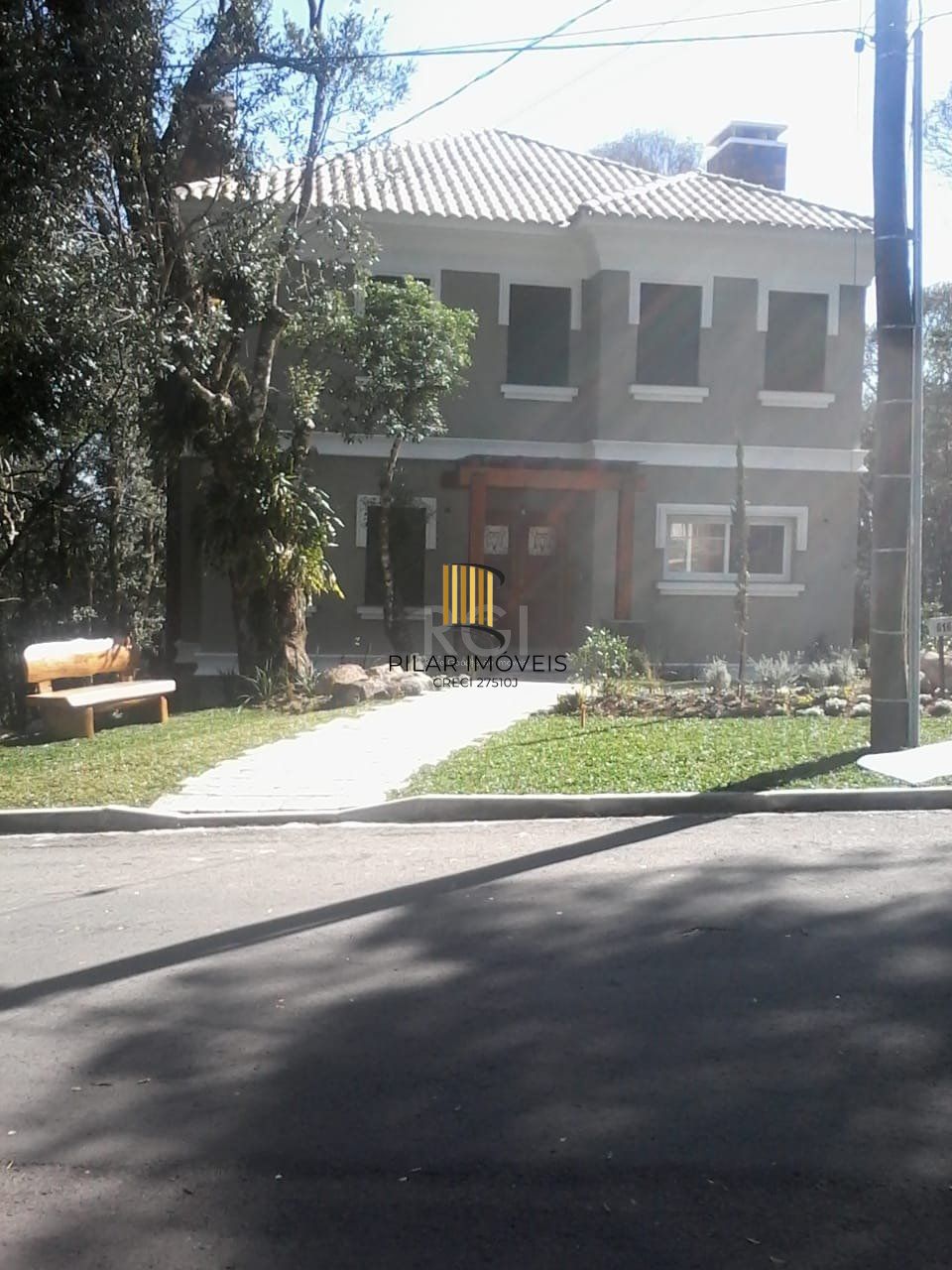 Casa Condominio para Venda - 327.75m², 3 dormitórios, sendo 3 suites, 3 vagas - Floresta