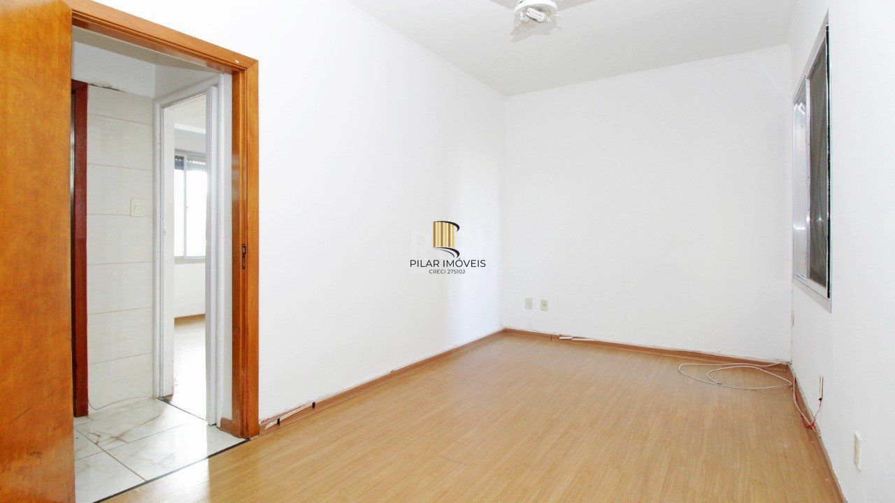 Excelente apartamento de 1 (um) quarto no bairro Centro, da cidade de Porto Alegre , na Av. Borges de Medeiros, 652 . Apartamento amplo e muito bem localizado, em localização nobre na Av. Borges d