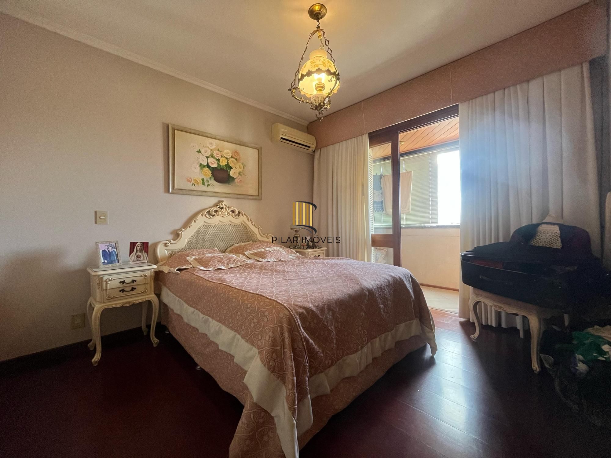 Apartamento 3 quartos, suíte, sacada, lareira, churrasqueira, 2 vagas de garagem