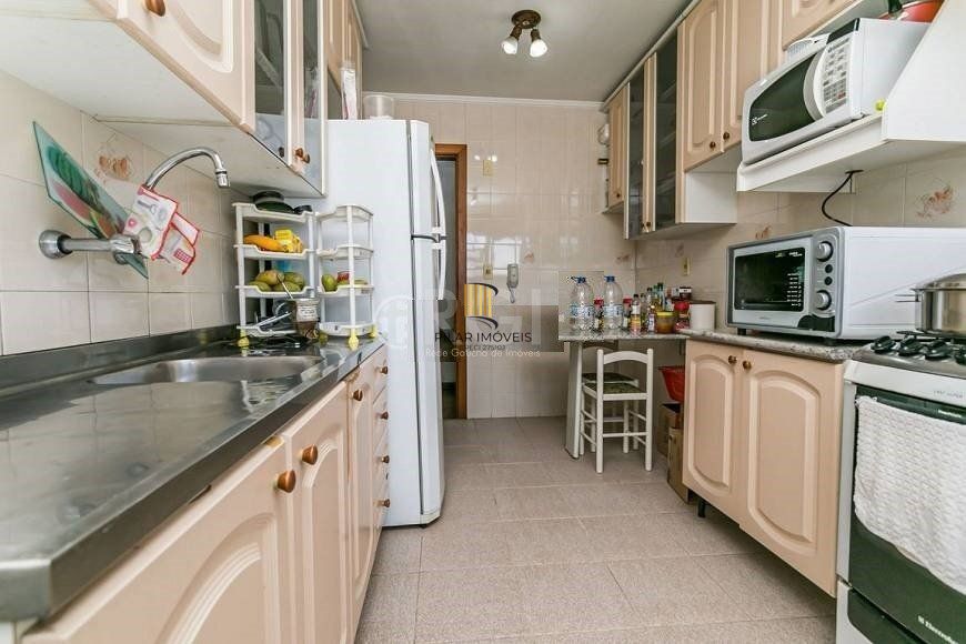 Cobertura para Venda - 172.13m², 2 dormitórios, sendo 1 suites, 2 vagas - Partenon