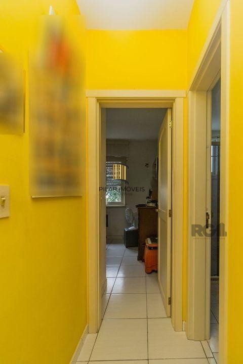 Apartamento, no bairro Chácara das pedras. Churrasqueira, 1 vaga, 3 quartos