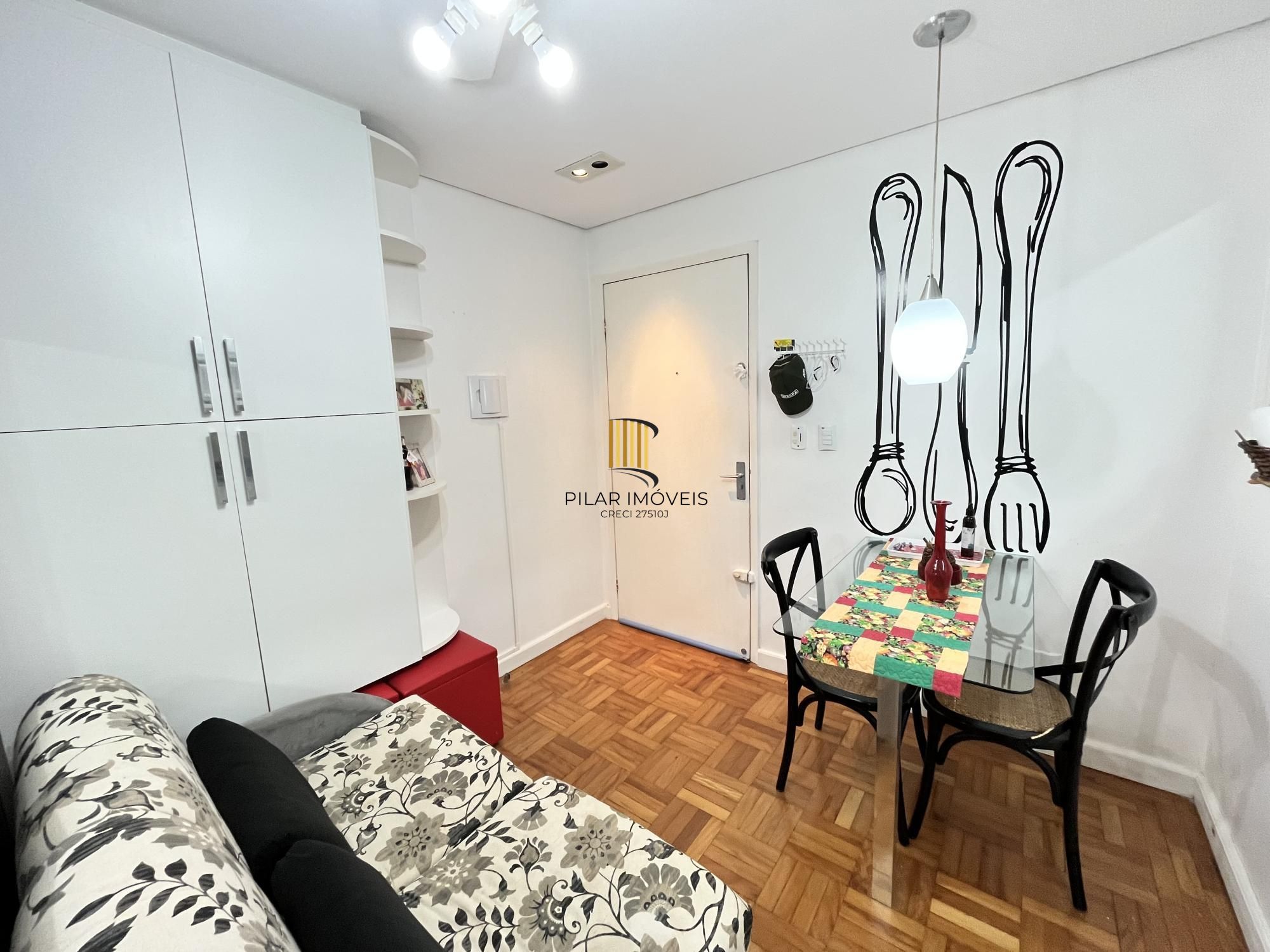Apartamento JK transformado 1 Dormitório Bairro Passo da Areia