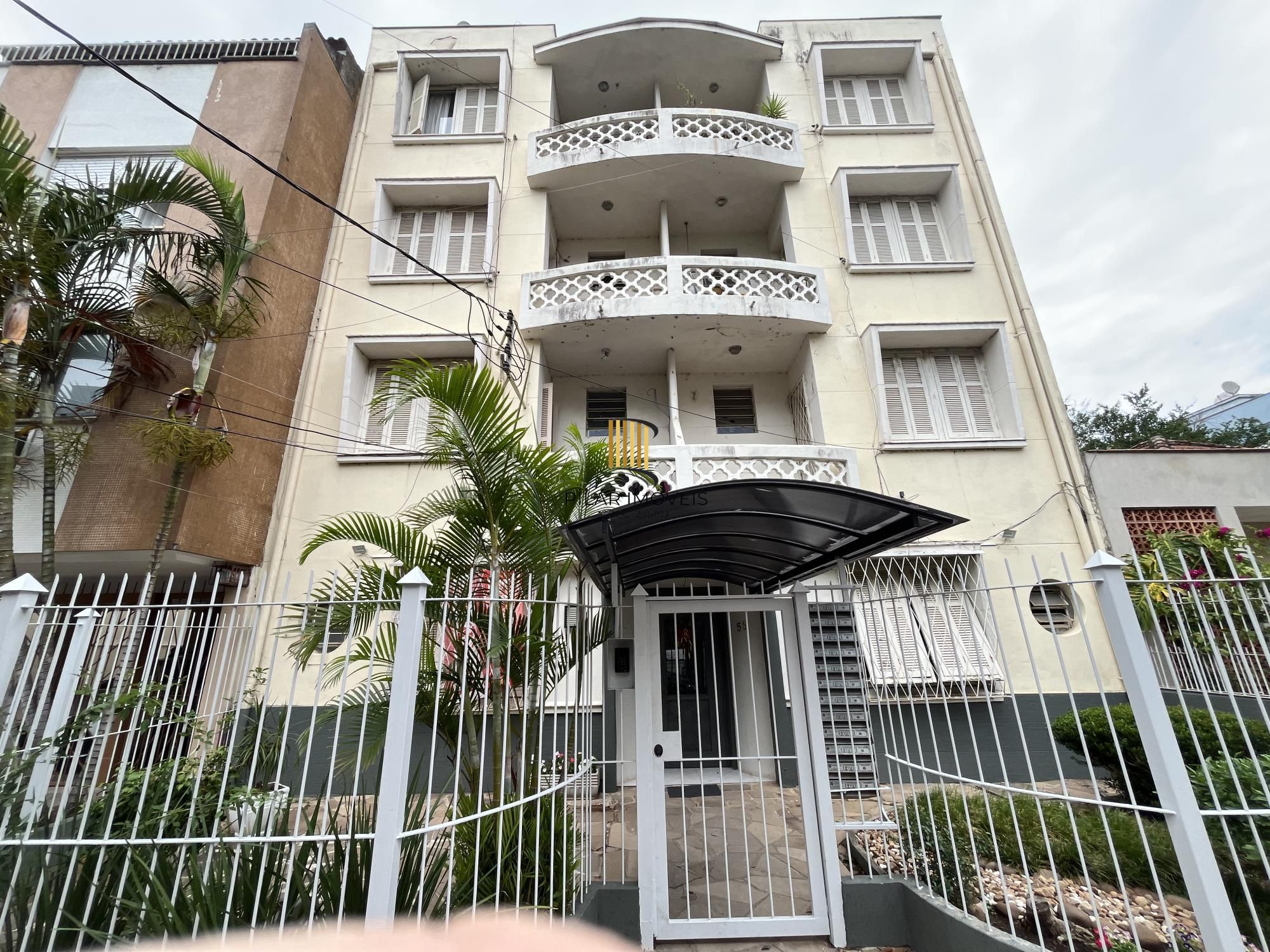 Apartamento de 2 quartos no bairro Menino Deus em Porto Alegre