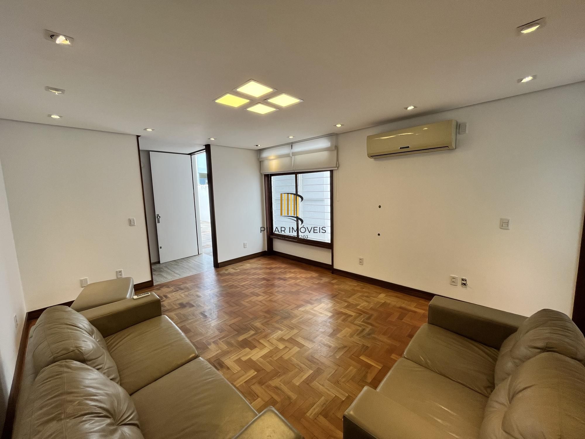 Casa para Venda - 160m², 3 dormitórios, sendo 1 suites, Jardim Botânico