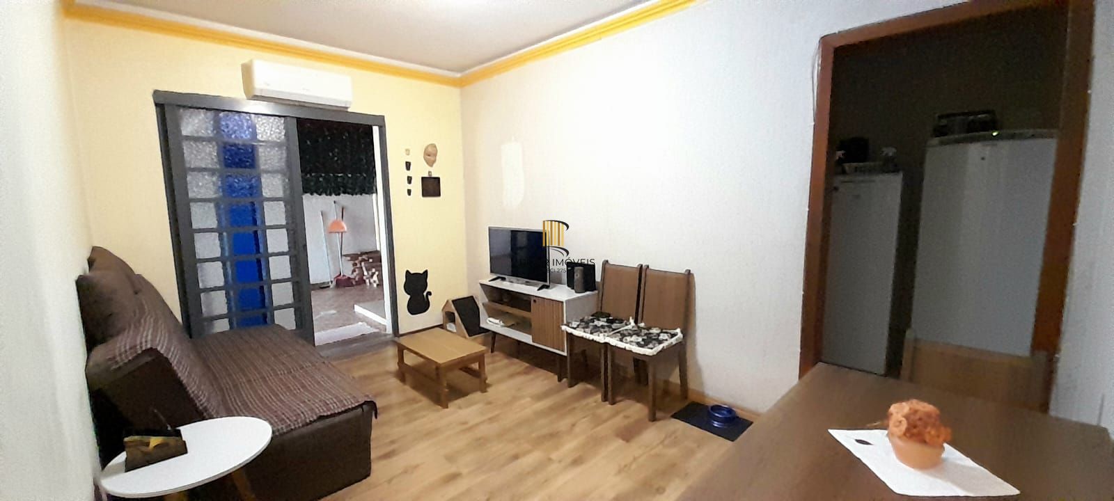 Apartamento de 2 quartos e 1 vaga de garagem no bairro Partenon em Porto Alegre