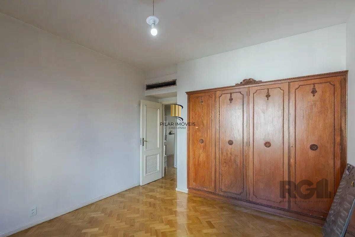 Apartamento 4 dormitorios vaga e elevador Centro Histórico Porto Alegre