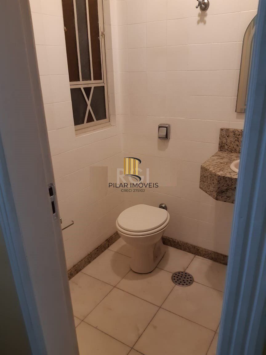 Apartamento para Venda - 115m², 3 dormitórios, sendo 1 suites, 1 vaga - Petrópolis