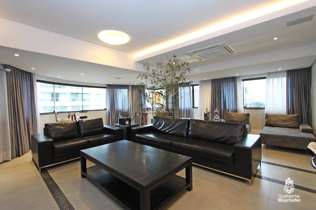 Cobertura para Venda - 327m², 3 dormitórios, sendo 3 suites, 5 vagas - Petrópolis