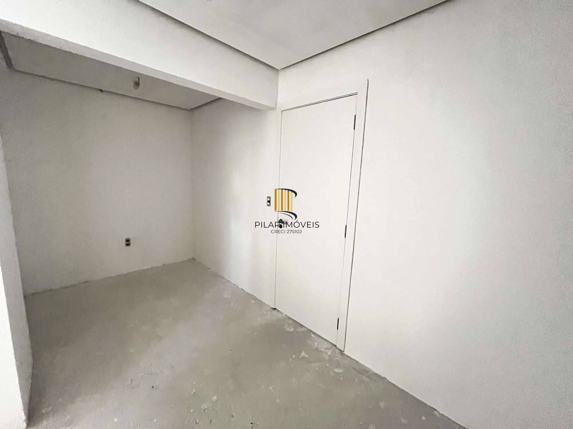 Apartamento com 3 suítes no bairro São João em Porto Alegre