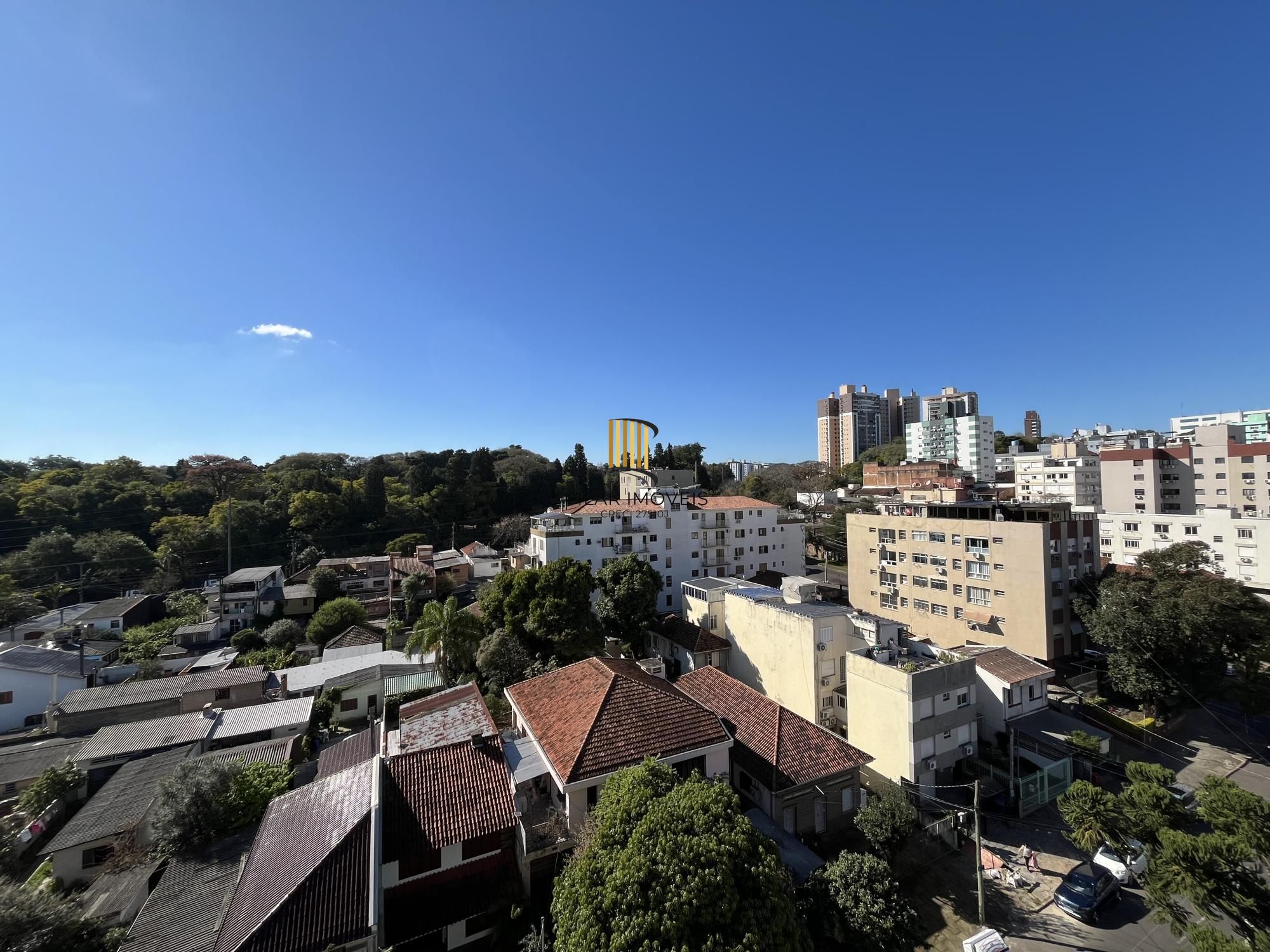 Apartamento de 2 quartos, suíte e 2 vagas garagem bairro São João Porto Alegre