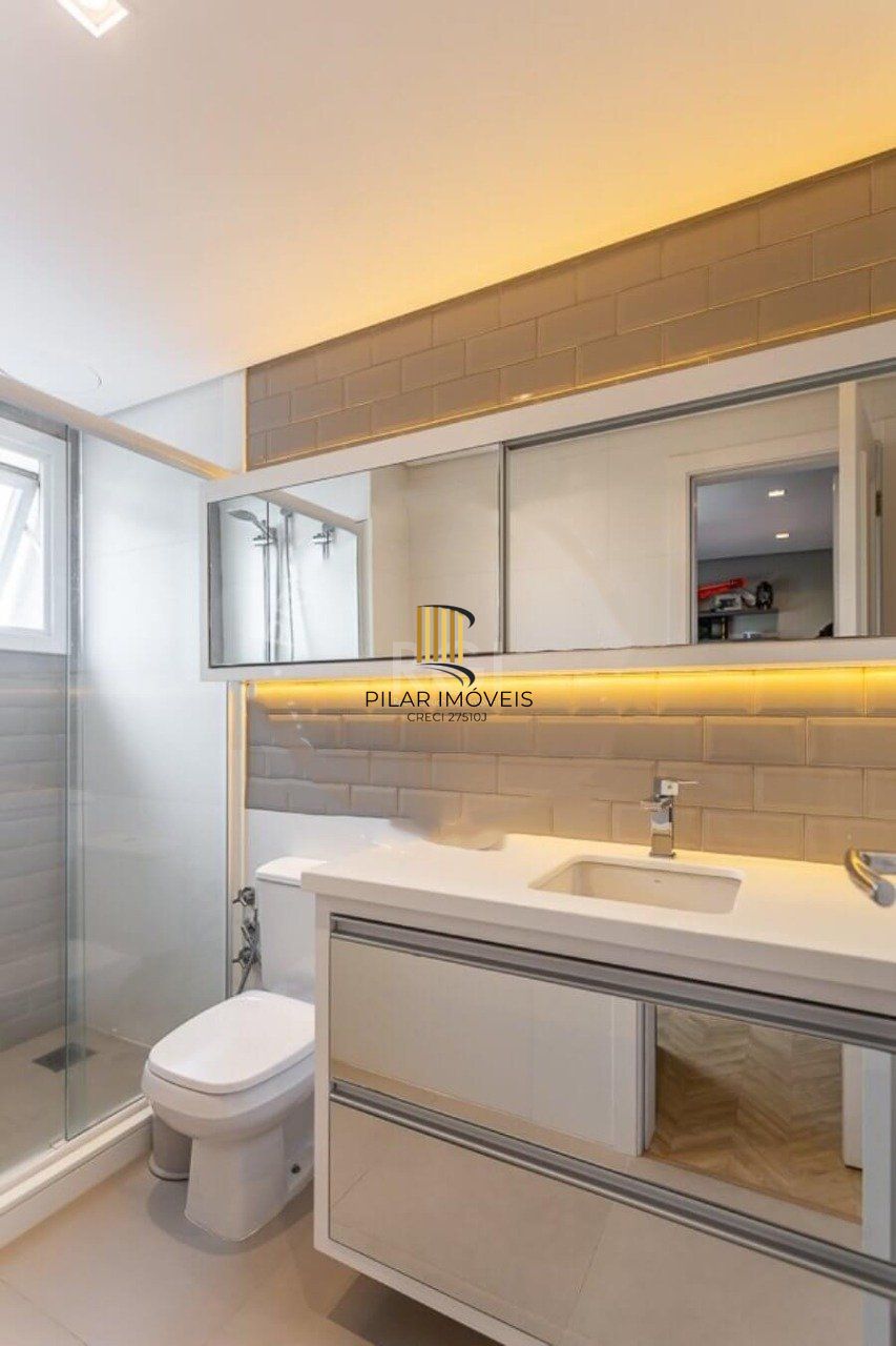 Apartamento para Venda - 207.67m², 3 dormitórios, sendo 3 suites, 3 vagas - Rio Branco