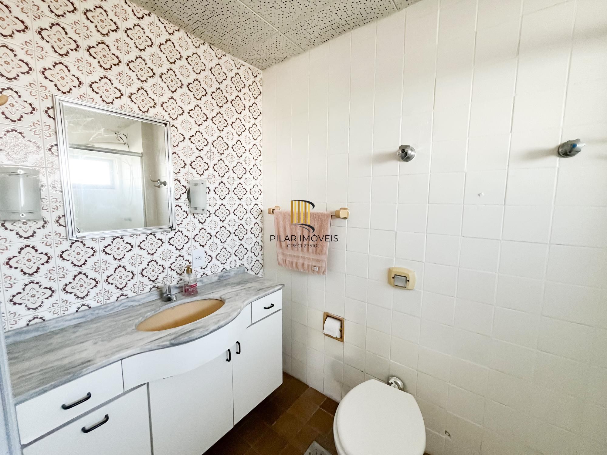 Apartamento de 3 quartos, suíte, dependência de emprega e 1 vaga de garagem